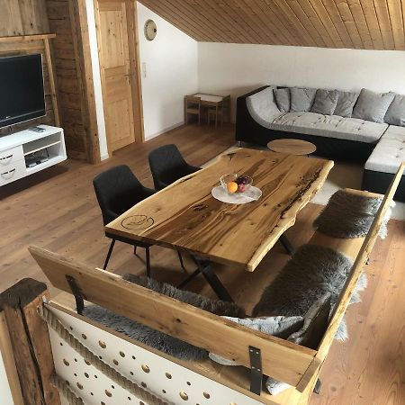 Uriges Alpen-Apartment Stefan Juen Зее Экстерьер фото